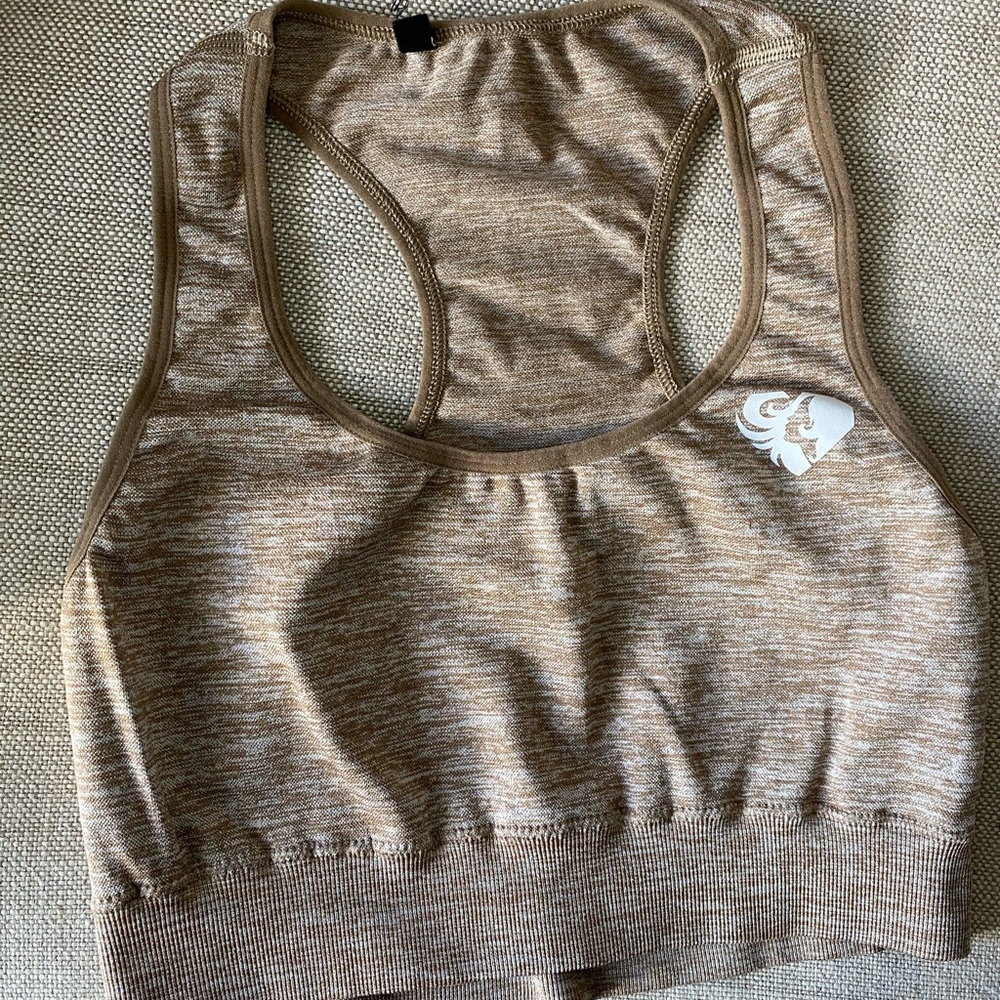 Womens Best sports bra Sz. M.